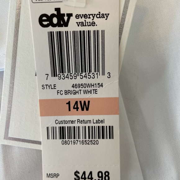 NWT Charter Club women’s button down top - Picture 4 of 5